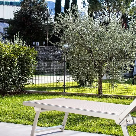 Apartmán Zangirolami - Luxury Garden And Balcony Riva del Garda